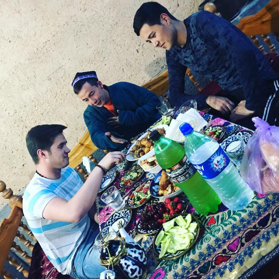 As-Salam Samarkand Hostel מראה חיצוני תמונה